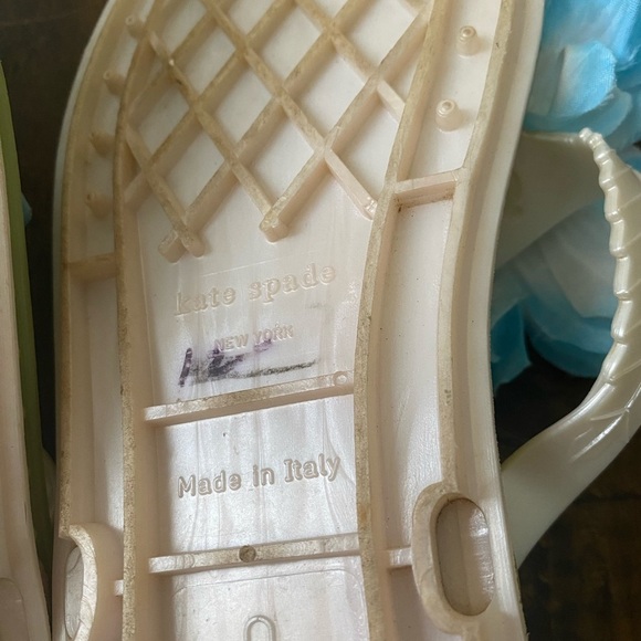 Kate Spade Bella Jelly flip flops - Picture 4 of 10